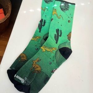 NEW SMARTWOOL BARRENS CURATED MENS WOMENS SOCKS SIZE L GREEN CACTUS JACKRABBIT